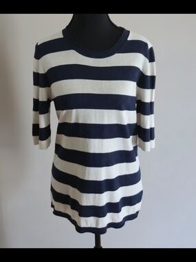 Banana Republic Womens Medium Navy White Striped Silk Cashmere Knit Blouse